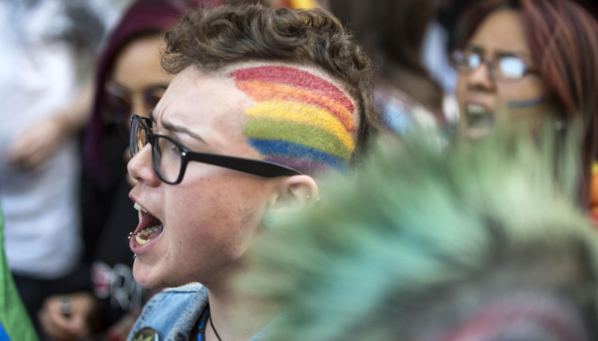 Orgullo crítico papel madrid